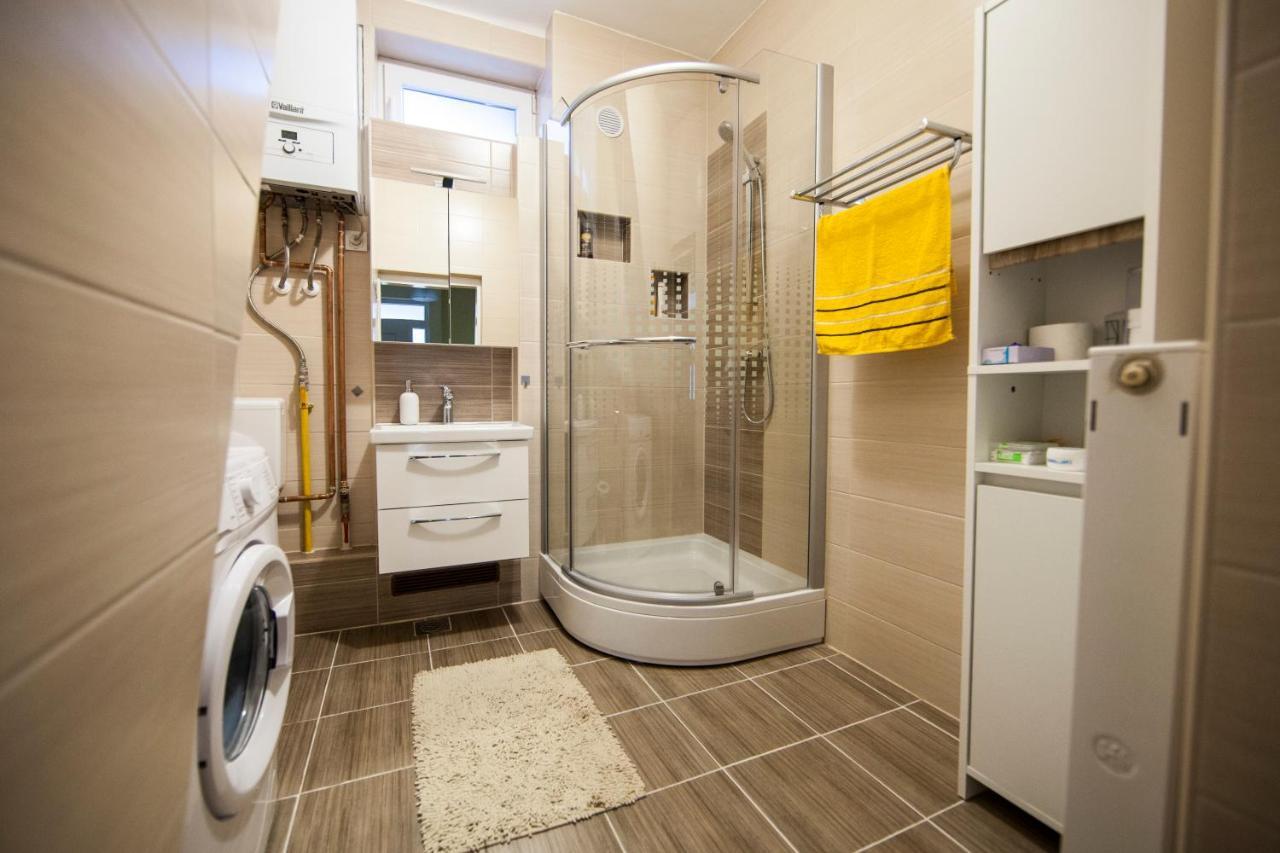 Apartman Kuca 150 Mala Subotica ภายนอก รูปภาพ