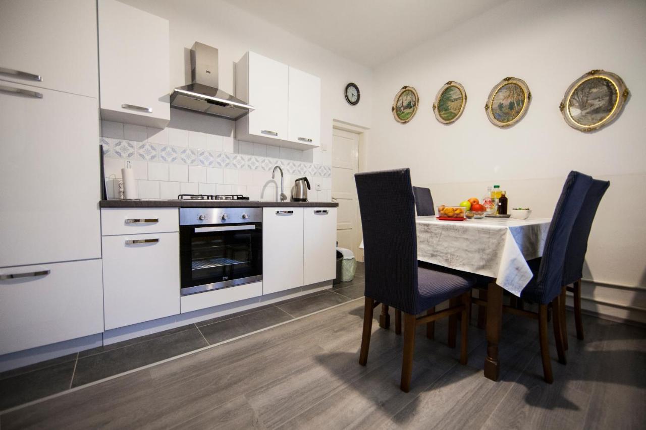Apartman Kuca 150 Mala Subotica ภายนอก รูปภาพ