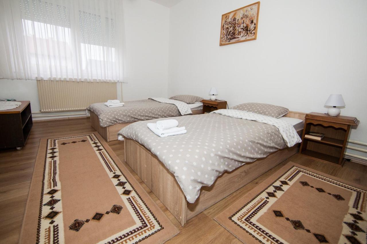 Apartman Kuca 150 Mala Subotica ภายนอก รูปภาพ